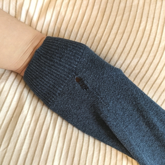 GUC Vintage American Apparel Cotton Sweater - Picture 3 of 8